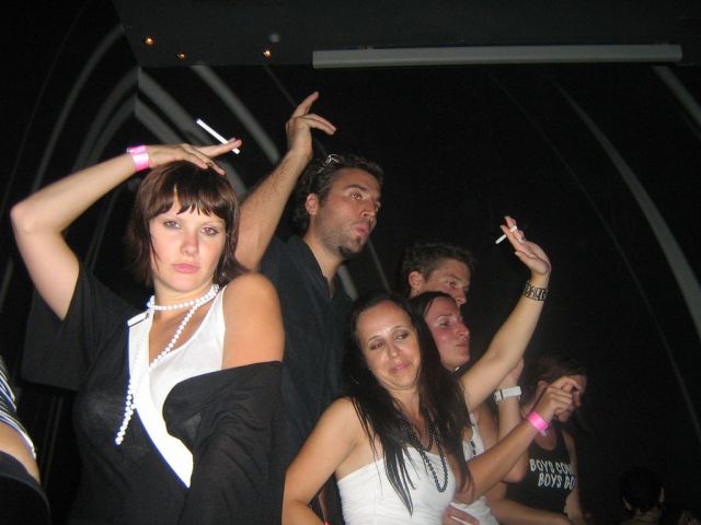 i/Kranj/Absolvent08/07-BlackWhiteParty/absolvent 1920.jpg_640.jpg